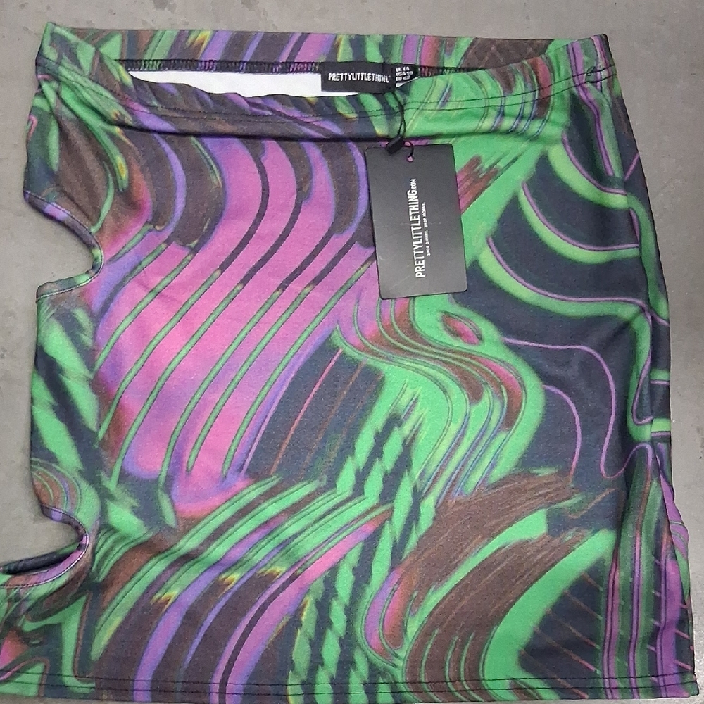 PrettyLittleThing Green and Purple Swirl Mini Skirt